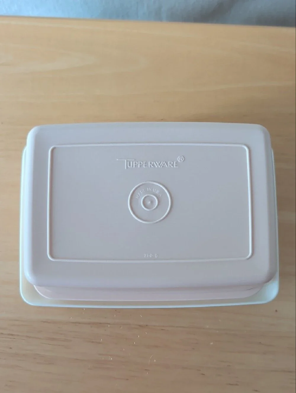 Tupperware nwt double